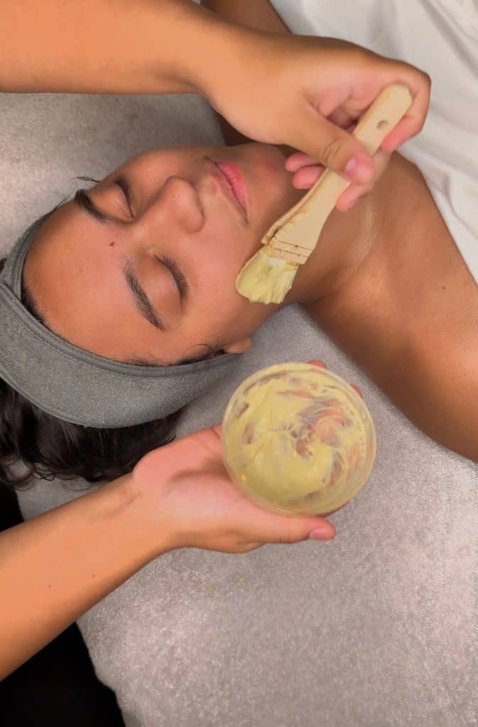 640 Facial Therapy 1