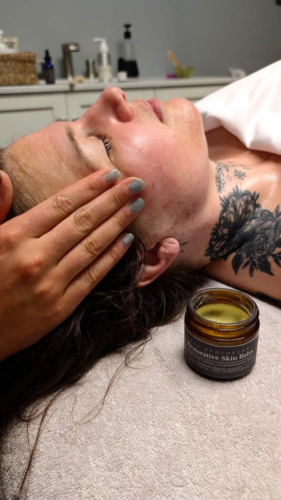 Express and Back Facial Therapy